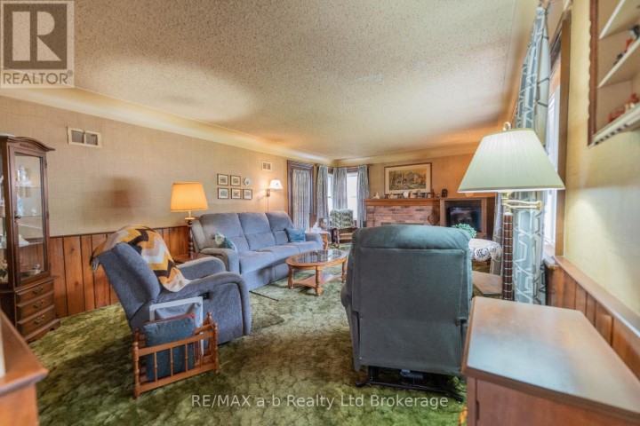 Photo 14 at 81 Vienna Road, Tillsonburg