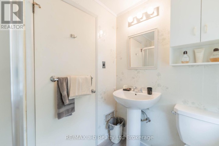 Photo 21 at 81 Vienna Road, Tillsonburg