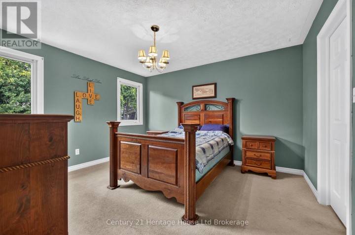 Photo 11 at 16 Herford Street, Tillsonburg