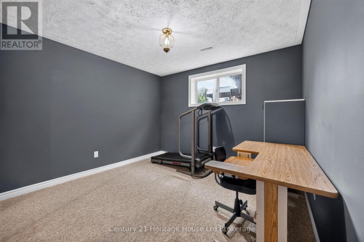 Photo 22 at 16 Herford Street, Tillsonburg