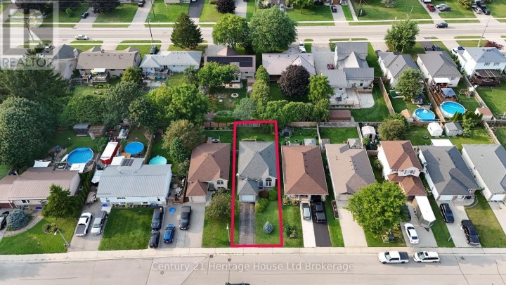 Photo 26 at 16 Herford Street, Tillsonburg