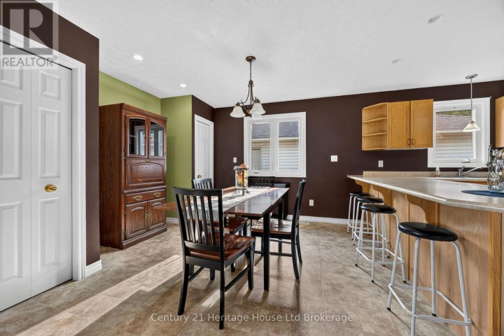 Photo 6 at 16 Herford Street, Tillsonburg