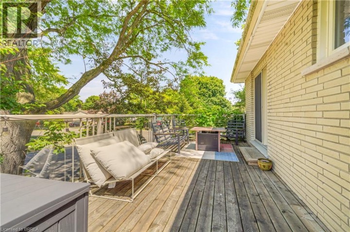 Photo 43 at 160 Woodlawn Avenue, Mayfair, Brantford