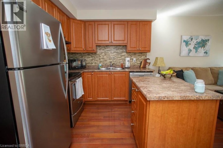 Photo 10 at 67 - 20 McConkey Crescent, Echo Place, Brantford