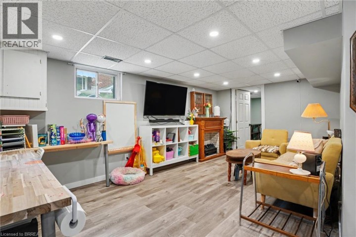 Photo 19 at 291 Sheridan Street, East Ward, Brantford