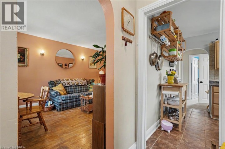 Photo 4 at 291 Sheridan Street, East Ward, Brantford