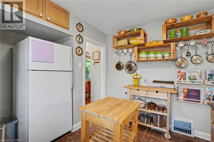 Photo 10 at 291 Sheridan Street, East Ward, Brantford