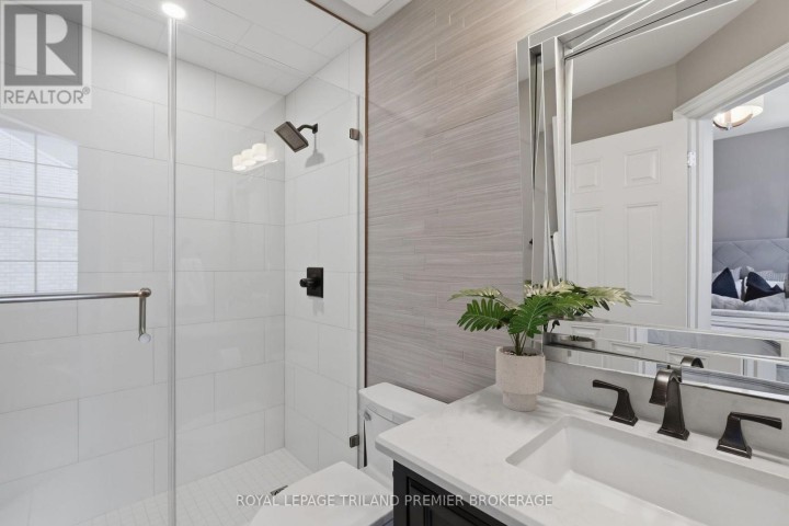 Photo 6 at 23 Jack Poole Drive, Woodstock - North, Woodstock