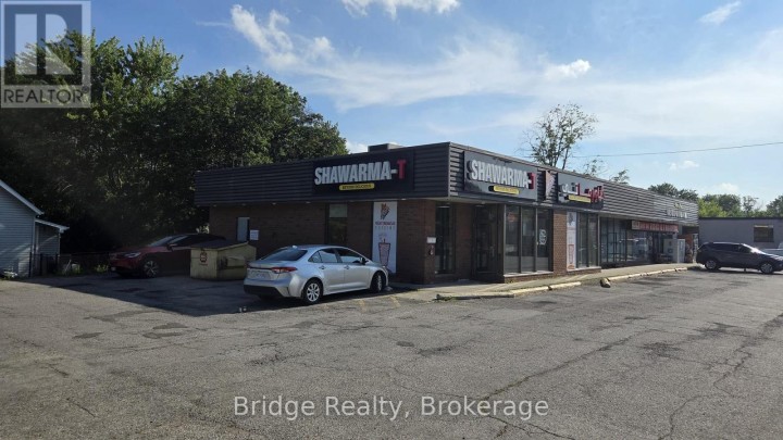 Photo 4 at 228 Dundas Street, Woodstock - North, Woodstock