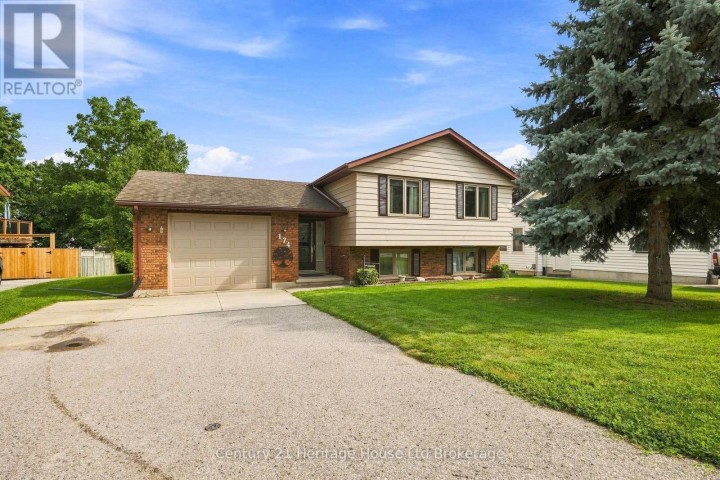 Photo 2 at 174 Metcalfe Street, Ingersoll - North, Ingersoll
