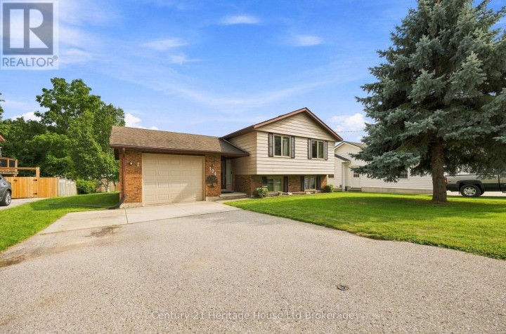 Photo 3 at 174 Metcalfe Street, Ingersoll - North, Ingersoll