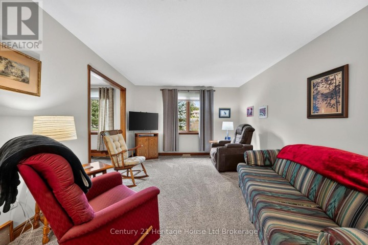 Photo 8 at 174 Metcalfe Street, Ingersoll - North, Ingersoll