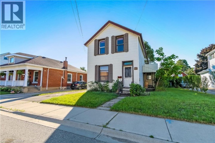 Photo 2 at 49 Grand Street, Terrace Hill, Brantford