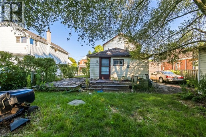 Photo 4 at 49 Grand Street, Terrace Hill, Brantford