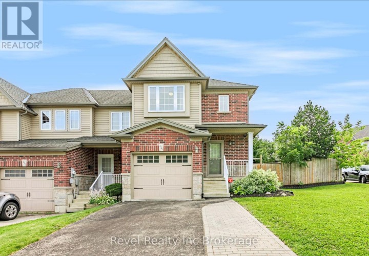Photo 1 at 420 Sales Drive, Woodstock - South, Woodstock