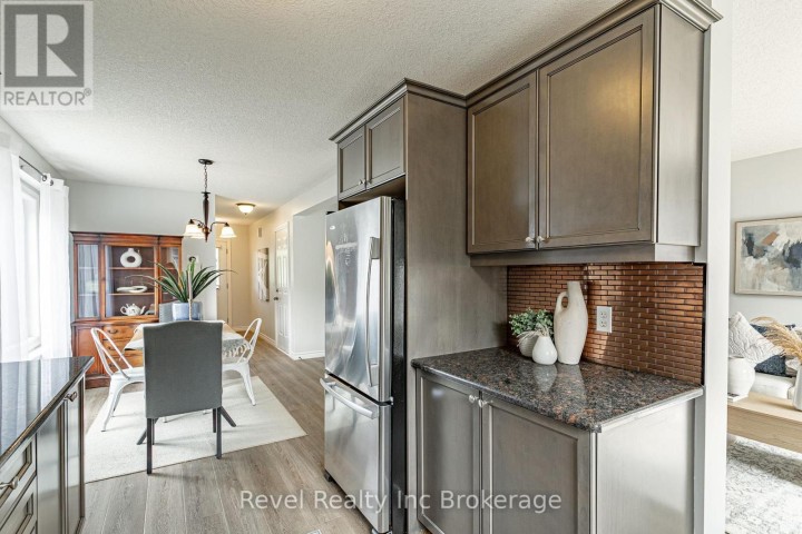 Photo 12 at 420 Sales Drive, Woodstock - South, Woodstock