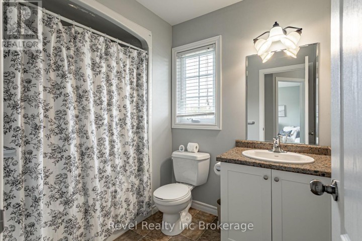 Photo 21 at 420 Sales Drive, Woodstock - South, Woodstock