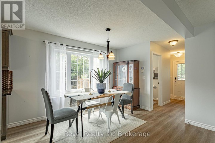Photo 7 at 420 Sales Drive, Woodstock - South, Woodstock