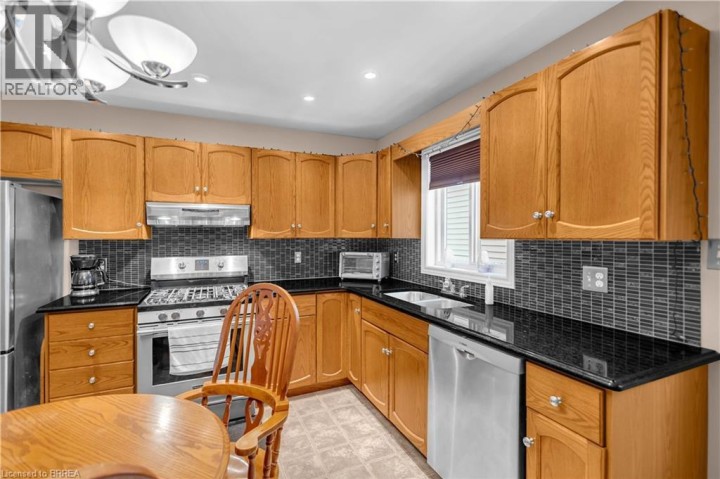 Photo 8 at 25 Sudds Lane, Shellard Lane, Brantford