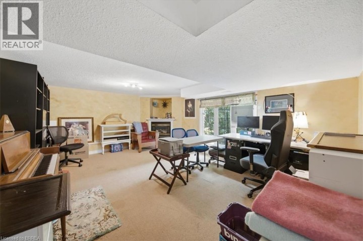 Photo 6 at 367 Nelson Street, Echo Place, Brantford