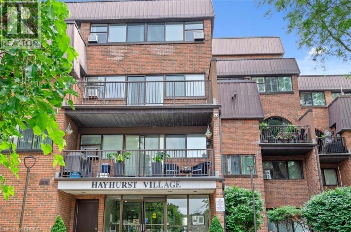 Photo 3 at 301 - 36 Hayhurst Road, Fairview / Greenbrier, Brantford