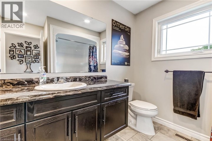 Photo 13 at 584616 Beachville Road, Beachville, Ingersoll