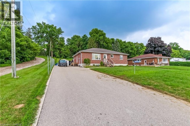 Photo 3 at 584616 Beachville Road, Beachville, Ingersoll