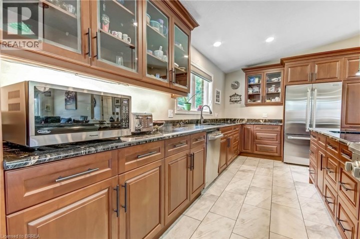 Photo 7 at 584616 Beachville Road, Beachville, Ingersoll