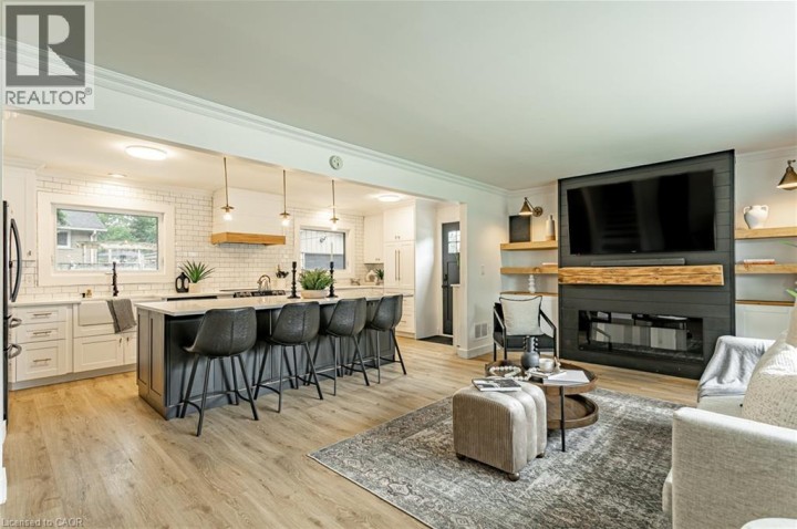Photo 6 at 811 Hughson Street, Woodstock - North, Woodstock