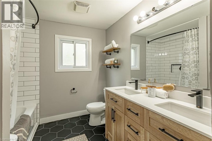 Photo 19 at 811 Hughson Street, Woodstock - North, Woodstock