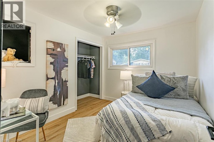Photo 18 at 811 Hughson Street, Woodstock - North, Woodstock