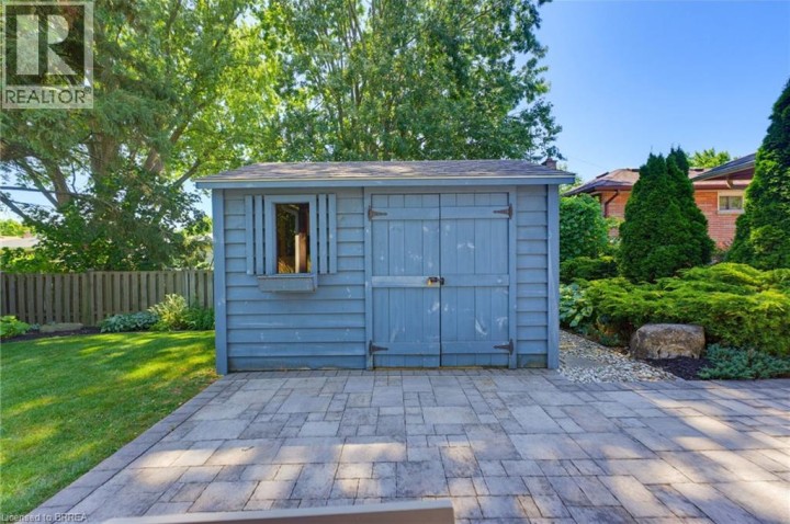 Photo 27 at 35 Varadi Avenue, Brier Park, Brantford