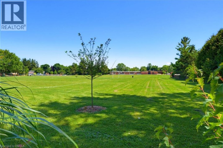 Photo 29 at 35 Varadi Avenue, Brier Park, Brantford
