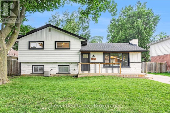 Photo 1 at 811 Hughson Street, Woodstock - North, Woodstock