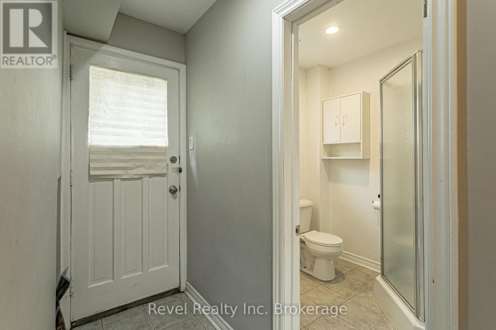 Photo 22 at 811 Hughson Street, Woodstock - North, Woodstock