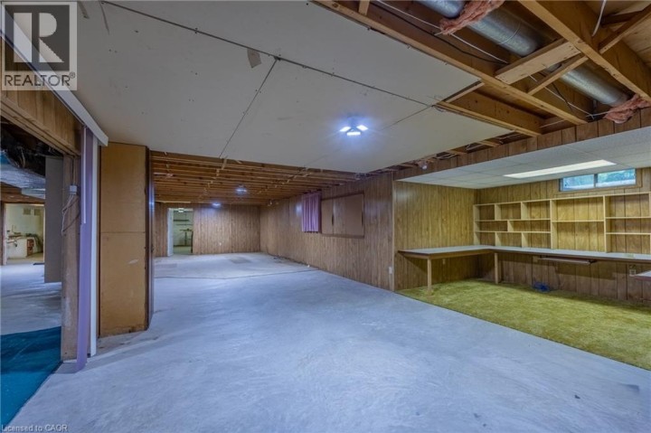 Photo 29 at 68 Royal Oak Drive, Rosedale / Gable Height, Brantford