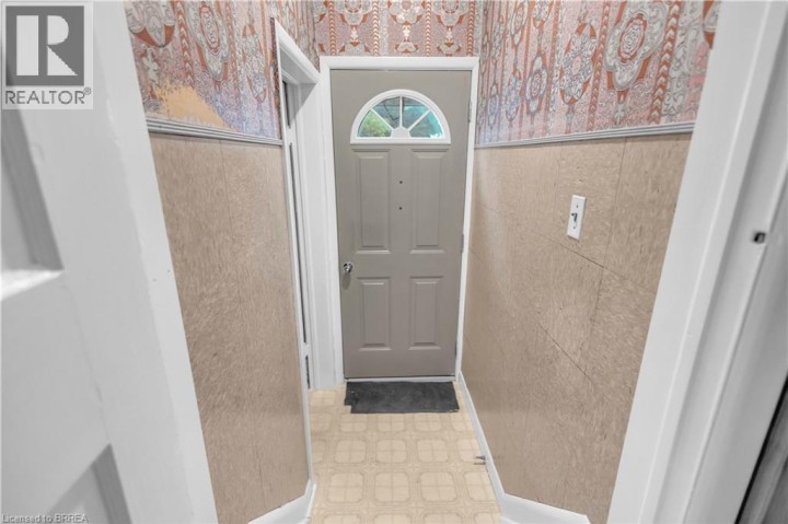 Photo 20 at 1097 W Colborne Street, Sw Rural, Brantford
