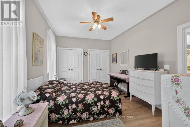 Photo 21 at 26 Stonebridge Place, Simcoe, Norfolk County