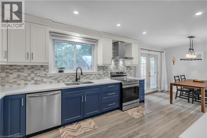 Photo 14 at 92 Brier Park Road, Brier Park, Brantford