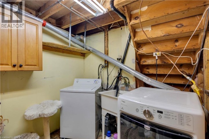 Photo 36 at 92 Brier Park Road, Brier Park, Brantford