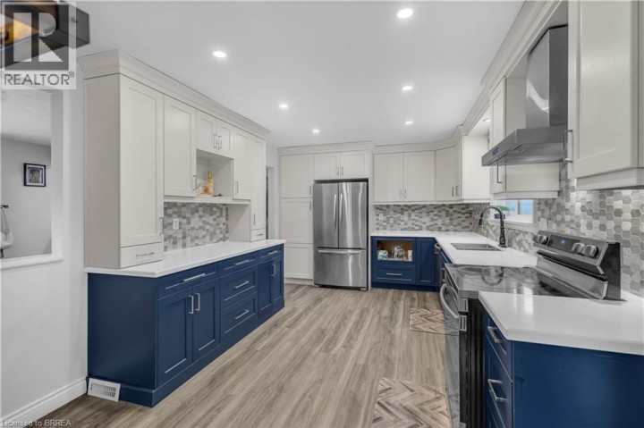 Photo 11 at 92 Brier Park Road, Brier Park, Brantford