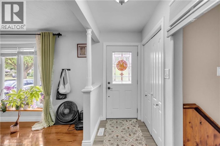 Photo 5 at 92 Brier Park Road, Brier Park, Brantford