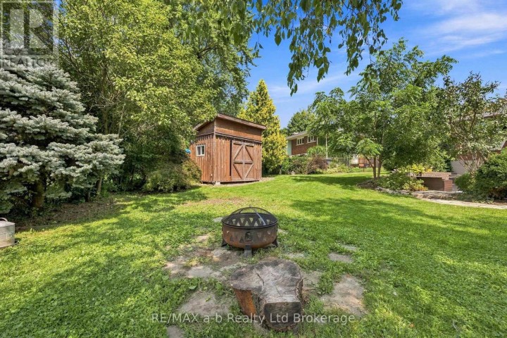 Photo 31 at 269 Ferncrest Road, Woodstock - North, Woodstock