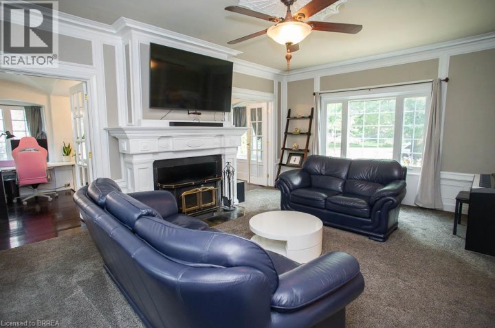 Photo 12 at 116 Dufferin Avenue, Holmedale, Brantford