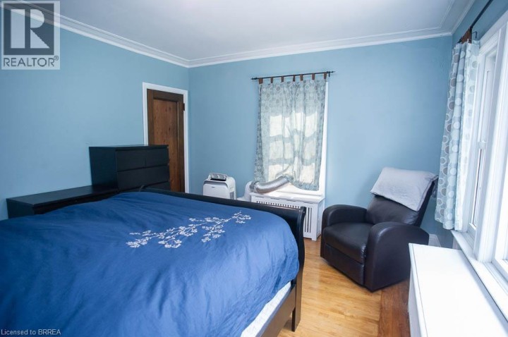 Photo 29 at 116 Dufferin Avenue, Holmedale, Brantford