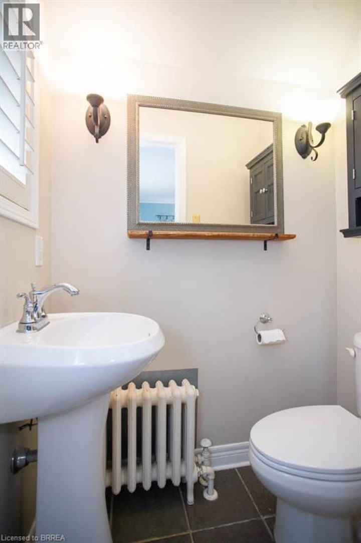 Photo 30 at 116 Dufferin Avenue, Holmedale, Brantford