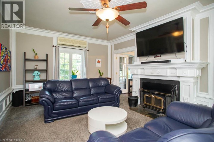 Photo 8 at 116 Dufferin Avenue, Holmedale, Brantford