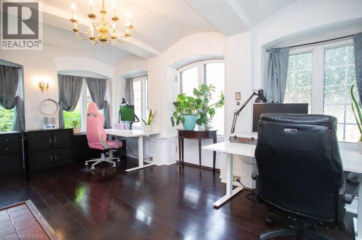 Photo 9 at 116 Dufferin Avenue, Holmedale, Brantford