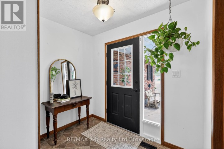 Photo 10 at 403745 Union Road, Ingersoll - South, Ingersoll