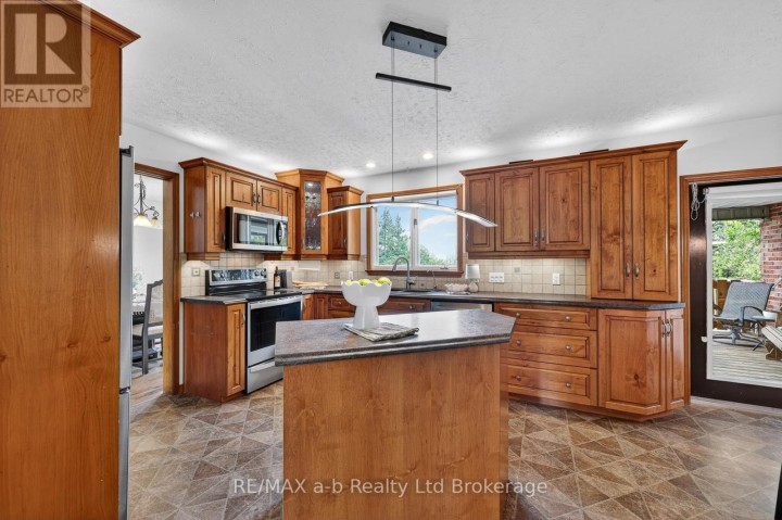 Photo 14 at 403745 Union Road, Ingersoll - South, Ingersoll